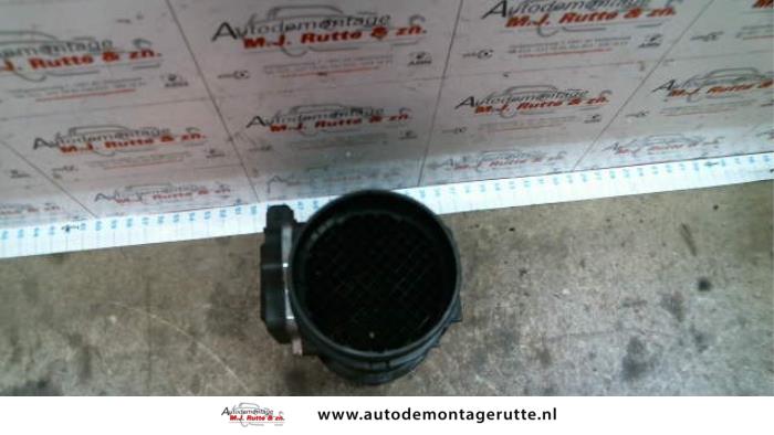 Airflow meter from a Opel Omega 1998