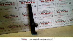 Used Pen ignition coil Renault Clio III (BR/CR) 1.6 16V Price on request offered by Autodemontage M.J. Rutte B.V.