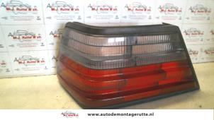 Used Taillight lens, left Mercedes E (W124) 2.0 200 Price on request offered by Autodemontage M.J. Rutte B.V.