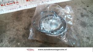 Used Rear wheel bearing Mercedes 200 - 500 Price on request offered by Autodemontage M.J. Rutte B.V.