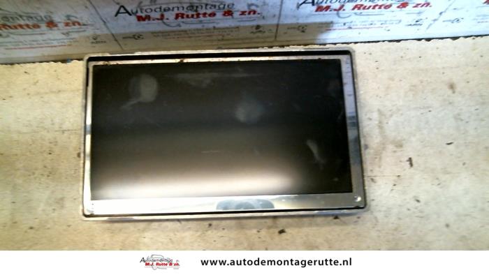 Begagnade Innerdisplay Renault Laguna II Grandtour (KG) 2.2 dCi 150 16V Pris på förfrågan erbjuds av Autodemontage M.J. Rutte B.V.
