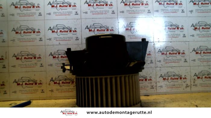 Silnik wentylatora nagrzewnicy z Fiat Punto II (188) 1.2 60 S 2005