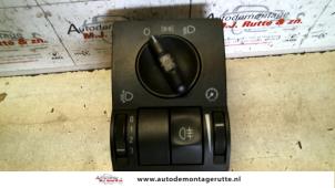Used Light switch Opel Combo (Corsa C) 1.3 CDTI 16V Price on request offered by Autodemontage M.J. Rutte B.V.