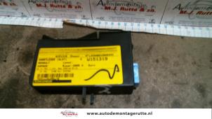 Used Card reader (lock) Renault Espace (JK) 2.2 dCi 16V Price on request offered by Autodemontage M.J. Rutte B.V.
