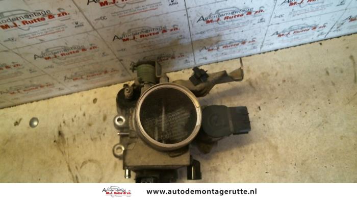 Usagé Boîtier accélérateur Nissan Micra (K11) 1.0 L,LX 16V Prix € 50,00 Règlement à la marge proposé par Autodemontage M.J. Rutte B.V.