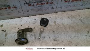Used Door lock cylinder, left Subaru Impreza I Plus (GF) 2.0i 16V 4x4 Price on request offered by Autodemontage M.J. Rutte B.V.