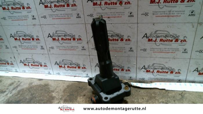 Gebrauchte Stift Zündspule Mercedes C (W202) 1.8 C-180 16V Preis auf Anfrage angeboten von Autodemontage M.J. Rutte B.V.