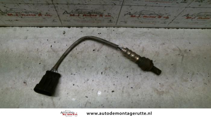 Sonde lambda Fiat Stilo (192A/B), 2001 / 2007 1.8 16V 3-Drs., Berline avec hayon arrière, 2 portes, Essence, 1.747cc, 98kW (133pk), FWD, 192A4000, 2001-10 / 2003-12, 192AXC1A (Occasion)
