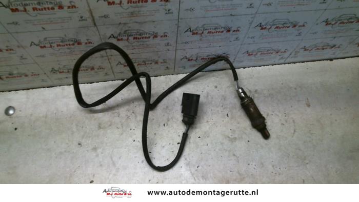 Usagé Sonde lambda Volvo 440 1.8 i DL/GLE Prix sur demande proposé par Autodemontage M.J. Rutte B.V.