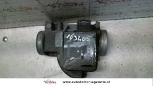 Used Airflow meter Landrover Discovery I 2.5 TDi 300 Price on request offered by Autodemontage M.J. Rutte B.V.