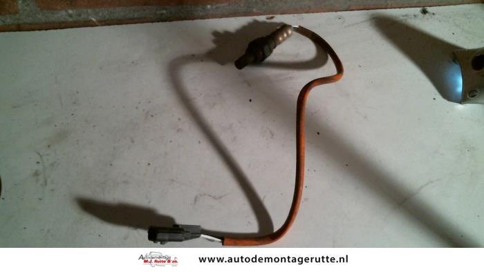 Used Lambda probe Renault Twingo II (CN) 1.2 16V Price on request offered by Autodemontage M.J. Rutte B.V.