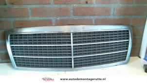 Used Grille Mercedes C (W202) 1.8 C-180 16V Price on request offered by Autodemontage M.J. Rutte B.V.