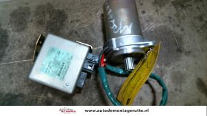 Used Electric power steering unit Renault Clio II Societe (SB) 1.5 dCi 65 Price on request offered by Autodemontage M.J. Rutte B.V.