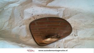 Used Mirror glass, right Chevrolet Matiz 0.8 Price on request offered by Autodemontage M.J. Rutte B.V.