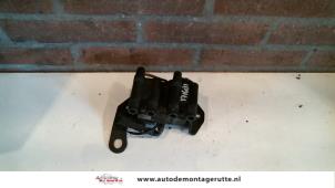Used Ignition coil Hyundai Accent II/Excel II/Pony 1.3i 12V Price on request offered by Autodemontage M.J. Rutte B.V.