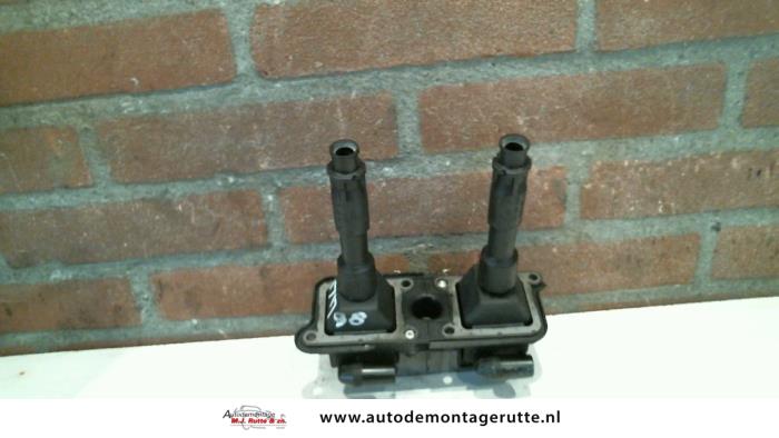 Usagé Bobine Volkswagen Passat (3B2) 1.8 20V Prix sur demande proposé par Autodemontage M.J. Rutte B.V.