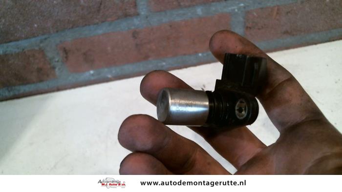 Begagnade Kamaxelsensor Volvo XC90 I 2.9 T6 24V Pris € 25,00 Marginaltabell erbjuds av Autodemontage M.J. Rutte B.V.