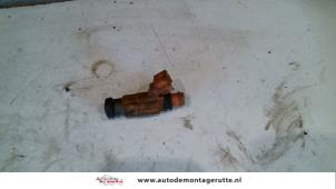 Used Injector (petrol injection) Mitsubishi Carisma 1.6i 16V Price on request offered by Autodemontage M.J. Rutte B.V.
