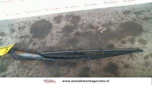 Used Rear wiper arm Citroen Saxo Price on request offered by Autodemontage M.J. Rutte B.V.