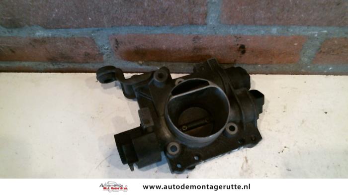 Używane Przepustnica Fiat Panda (141) 1100 IE,Selecta Cena na żądanie oferowane przez Autodemontage M.J. Rutte B.V.