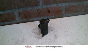 Used Windscreen washer pump Mitsubishi Lancer Wagon (CS) 1.6 16V Price on request offered by Autodemontage M.J. Rutte B.V.