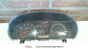 Used Odometer KM Hyundai Sonata 2.0i 16V Price on request offered by Autodemontage M.J. Rutte B.V.