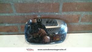 Used Mirror glass, right Fiat Doblo (223A/119) 1.4 Price on request offered by Autodemontage M.J. Rutte B.V.