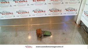 Used Heater resistor Fiat Stilo (192A/B) 1.6 16V 3-Drs. Price on request offered by Autodemontage M.J. Rutte B.V.