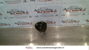 Used AIH headlight switch Hyundai Atos 1.1 12V Price on request offered by Autodemontage M.J. Rutte B.V.