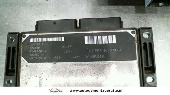 Ignition lock + key from a Fiat Doblo Cargo (223) 1.9 D 2001