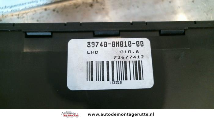 Steuergerät Body Control van een Peugeot 107 1.0 12V 2006