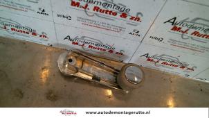 Used Window winder Audi A2 (8Z0) 1.4 16V Price on request offered by Autodemontage M.J. Rutte B.V.