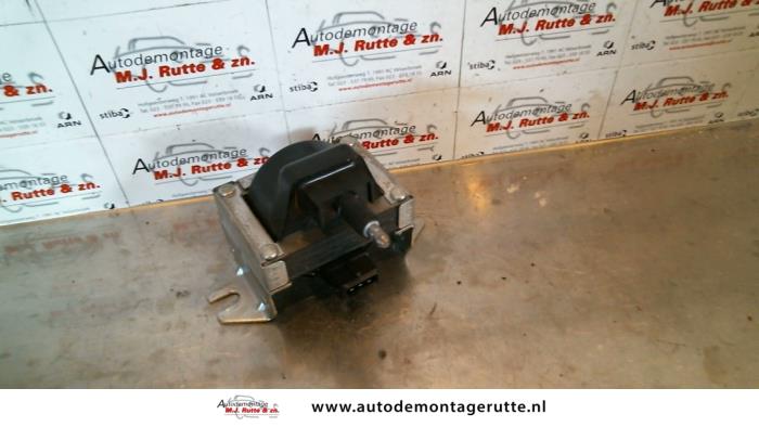Gebrauchte Zündspule Renault Twingo (C06) 1.2 SPi Phase I Preis auf Anfrage angeboten von Autodemontage M.J. Rutte B.V.