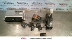 Used Set of cylinder locks (complete) Hyundai Getz 1.3i 12V Price on request offered by Autodemontage M.J. Rutte B.V.
