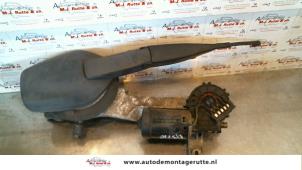 Used Wiper motor + mechanism Mercedes CLK (W208) 2.0 200 16V Price on request offered by Autodemontage M.J. Rutte B.V.