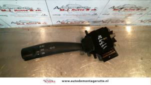 Used Indicator switch Ssang Yong Rexton 2.7 Xdi RX/RJ 270 16V Price on request offered by Autodemontage M.J. Rutte B.V.