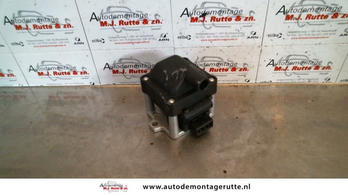 Usagé Bobine Seat Arosa (6H1) 1.0 MPi Prix € 20,00 Règlement à la marge proposé par Autodemontage M.J. Rutte B.V.
