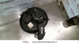 Used Heating and ventilation fan motor Volvo S60 I (RS/HV) 2.4 20V 170 Price € 65,00 Margin scheme offered by Autodemontage M.J. Rutte B.V.