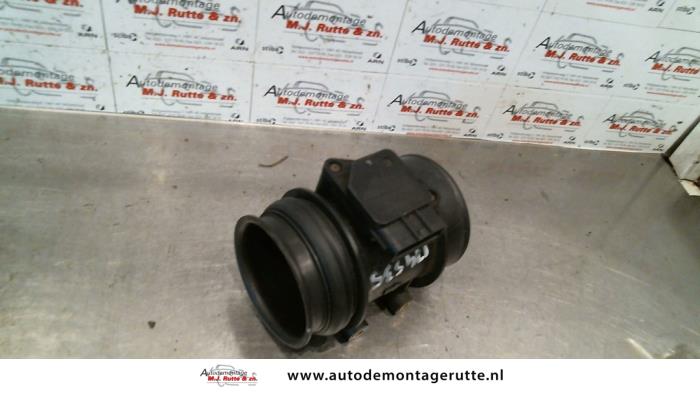 Airflow meter from a Volvo S60 I (RS/HV) 2.4 20V 170 2003