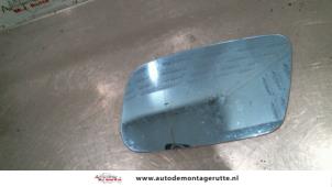 Used Mirror glass, left Audi A4 Avant (B5) 1.6 Price on request offered by Autodemontage M.J. Rutte B.V.