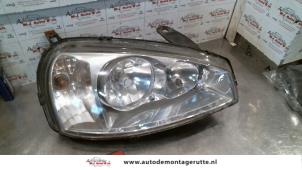 Used Headlight, right Lada Kalina (1118) 1.6 Price € 100,00 Margin scheme offered by Autodemontage M.J. Rutte B.V.