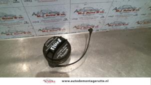 Used Fuel cap Hyundai Getz 1.3i 12V Price on request offered by Autodemontage M.J. Rutte B.V.