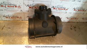 Used Airflow meter Mercedes E (W210) 3.2 E-320 V6 18V Price on request offered by Autodemontage M.J. Rutte B.V.