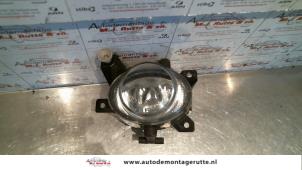 Usagé Anti brouillard gauche Opel Movano Combi 2.2 DTI Prix sur demande proposé par Autodemontage M.J. Rutte B.V.
