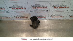 Used Windscreen washer pump Volvo V70 (SW) 2.4 20V 140 Price on request offered by Autodemontage M.J. Rutte B.V.