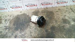 Used Rear window heating switch Opel Agila (A) 1.0 12V Price on request offered by Autodemontage M.J. Rutte B.V.