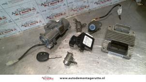 Used Set of cylinder locks (complete) Chevrolet Kalos (SF48) 1.4 Price on request offered by Autodemontage M.J. Rutte B.V.