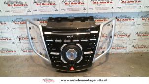 Usados Radio Ford Fiesta 6 (JA8) 1.6 TDCi 16V 95 Precio de solicitud ofrecido por Autodemontage M.J. Rutte B.V.