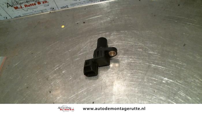 Begagnade Kamaxelsensor Mitsubishi Space Wagon (N8/N9) 2.4 16V GDI GLX Pris på förfrågan erbjuds av Autodemontage M.J. Rutte B.V.