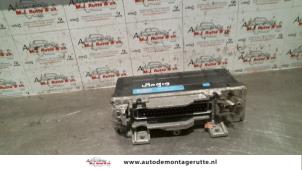 Usados Ordenador de gestión de motor Mercedes E Combi (S124) 2.0 E-200 16V Precio de solicitud ofrecido por Autodemontage M.J. Rutte B.V.